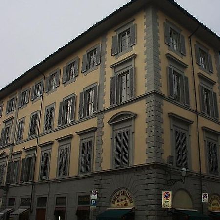 27 Aprile Hotel Florença Exterior foto